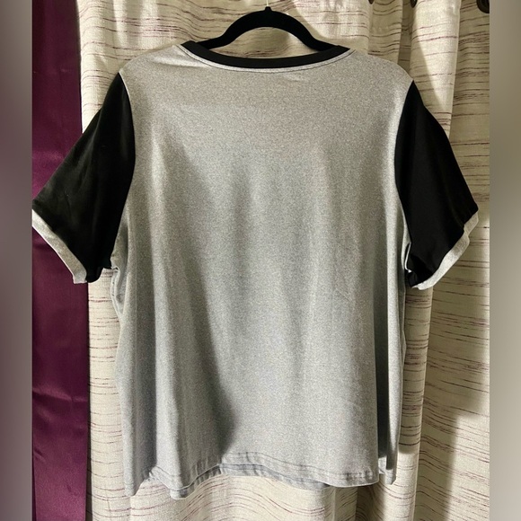 SHEIN Curve 1X Lace Embellished Short Sleeve Tee - Picture 6 of 6